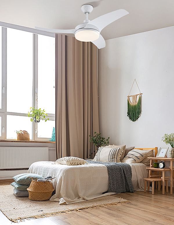 ������� ���� 42" Westinghouse ����������  ����� Valeria ���� ���  + ����� 36W LED